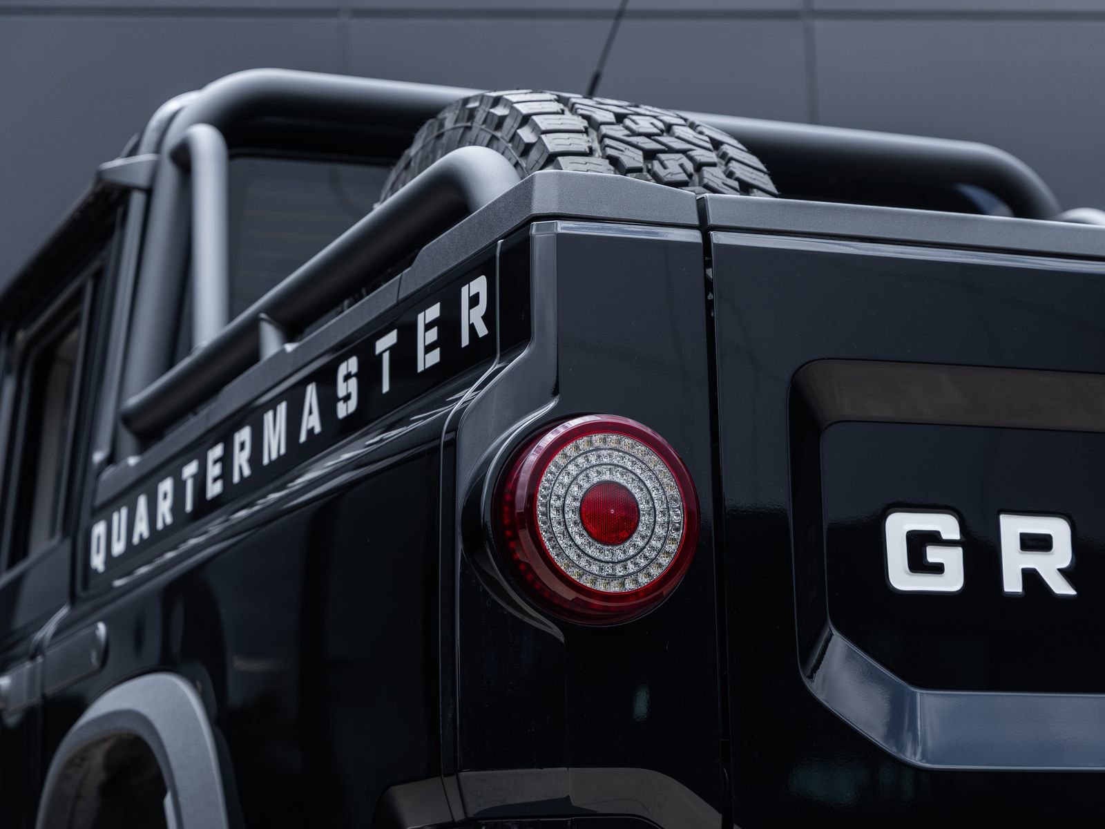 Used 2025 INEOS Grenadier image 14