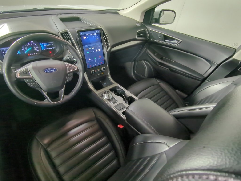 Used 2024 Ford Edge SEL image 13