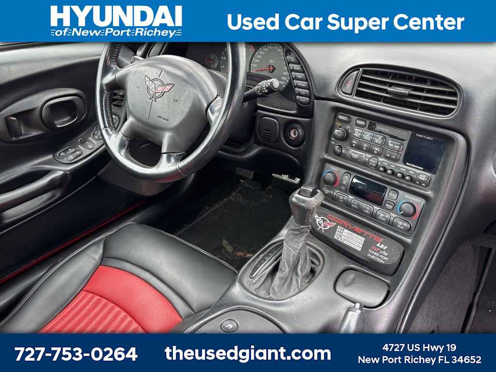 Used 1998 Chevrolet Corvette Coupe w/ Roof Pkg image 6