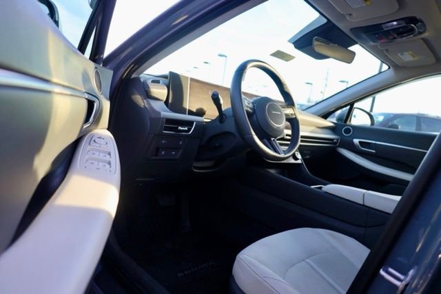 Used 2024 Hyundai Sonata SEL w/ Convenience Package image 15