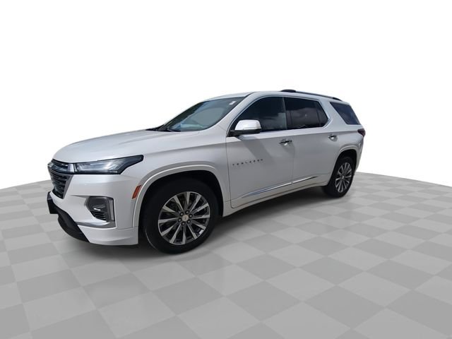 Used 2023 Chevrolet Traverse Premier AWD/4WD image 4