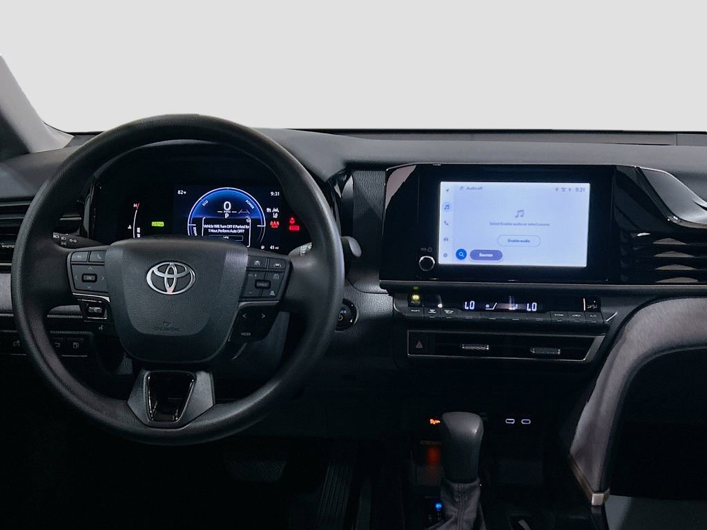 Used 2025 Toyota Camry LE w/ Convenience Package FWD image 18