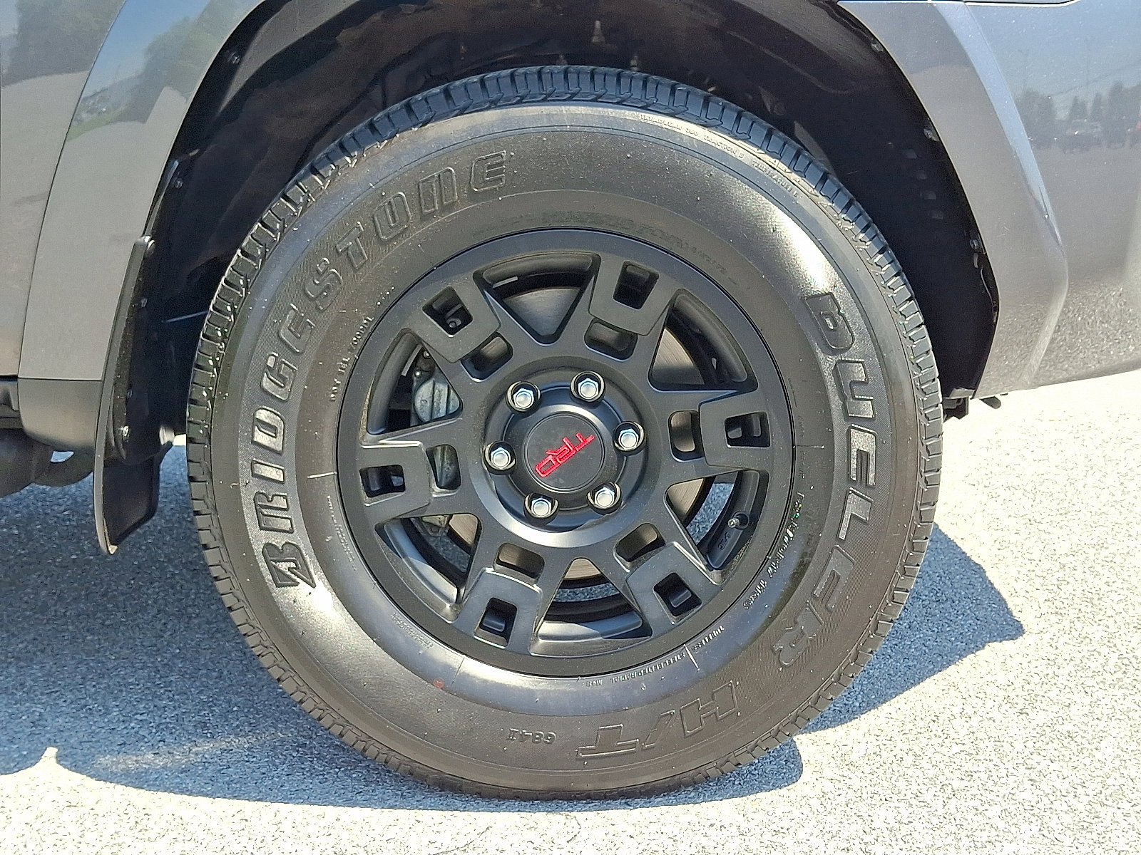 Certified 2023 Toyota 4Runner TRD Off-Road Premium w/ Off Road Premium Plus Package AWD/4WD image 9