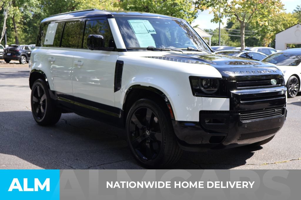 Used 2023 Land Rover Defender 110 X-Dynamic SE AWD/4WD image 4