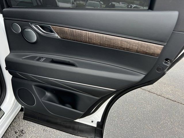 Used 2025 Genesis GV80 2.5T Advanced image 17