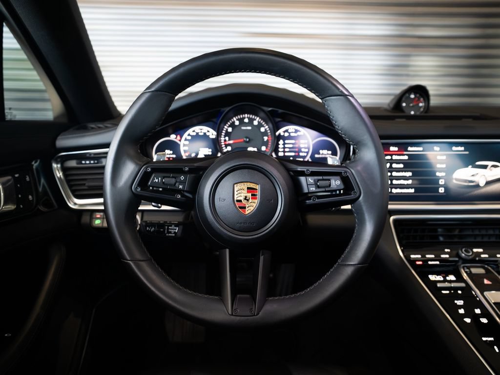 Certified 2023 Porsche Panamera image 26