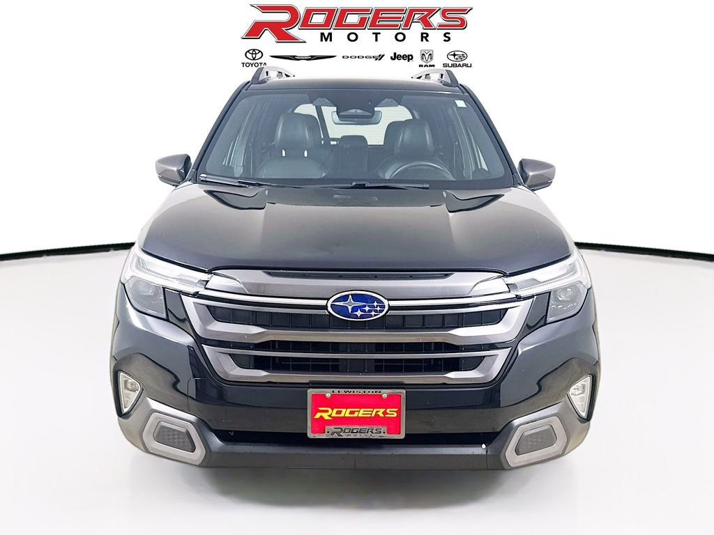 Certified 2025 Subaru Forester Limited w/ Popular Package AWD/4WD image 2