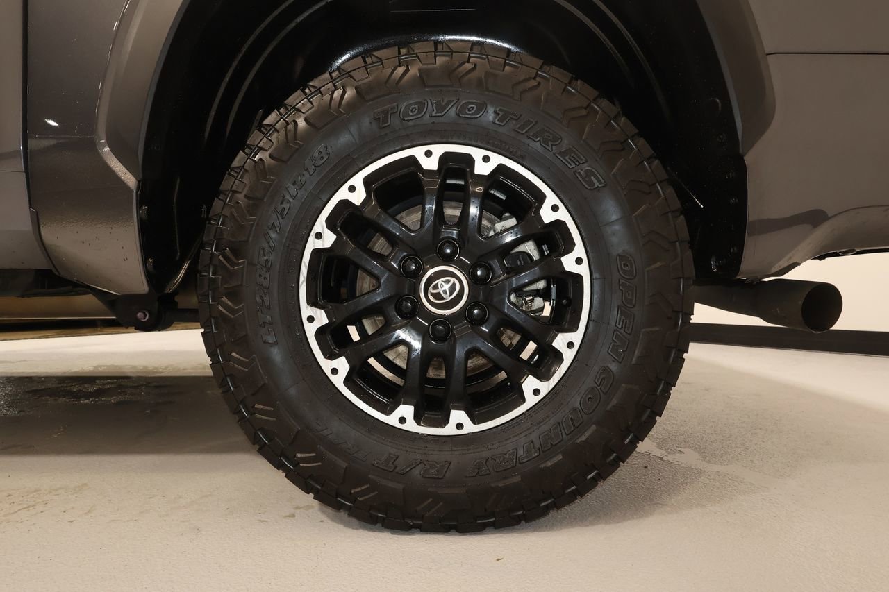 Used 2022 Toyota Tundra SR5 image 32
