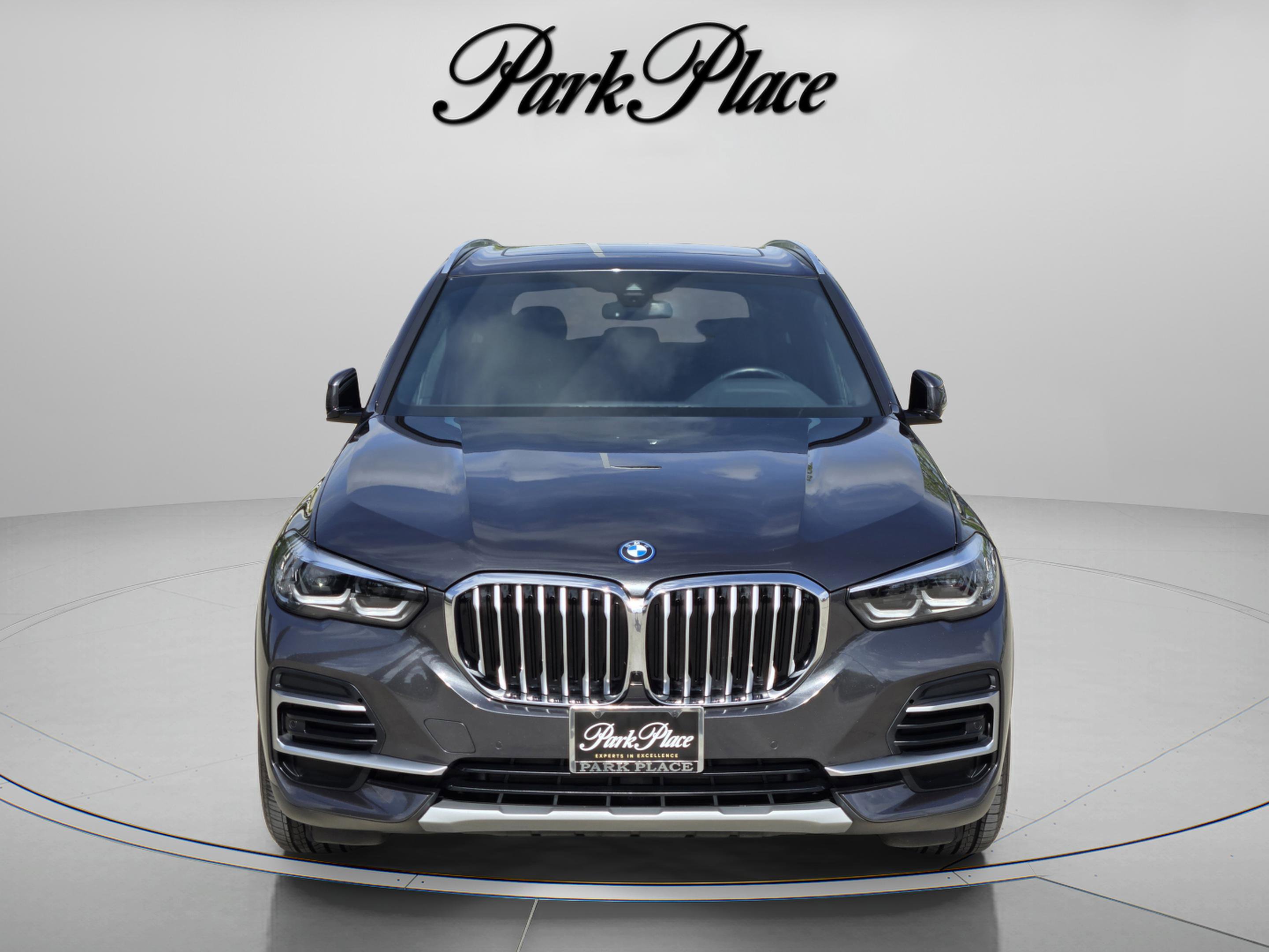 Used 2023 BMW X5 xDrive45e image 6