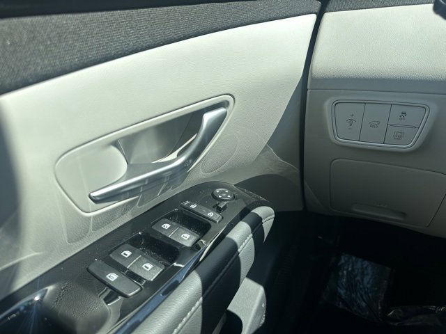 Used 2024 Hyundai Tucson Limited image 18