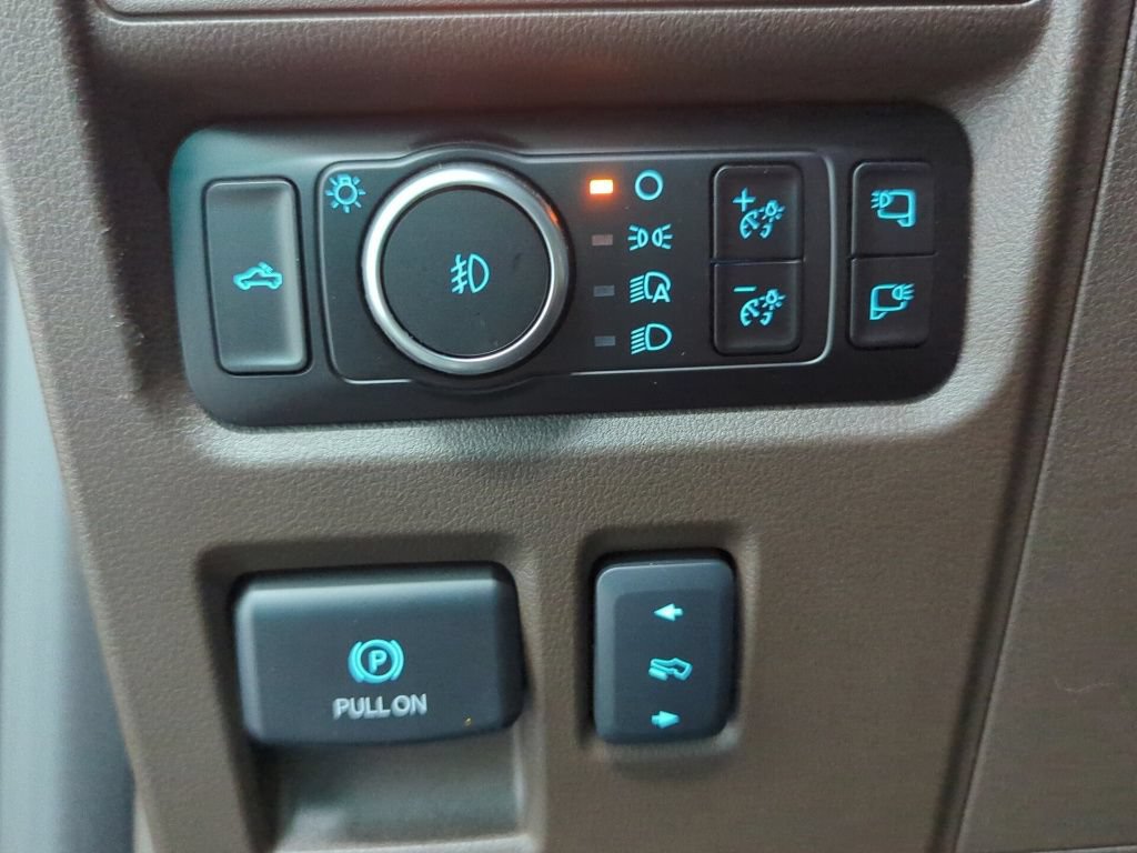 Used 2025 Ford F150 King Ranch w/ FX4 Off-Road Package AWD/4WD image 14