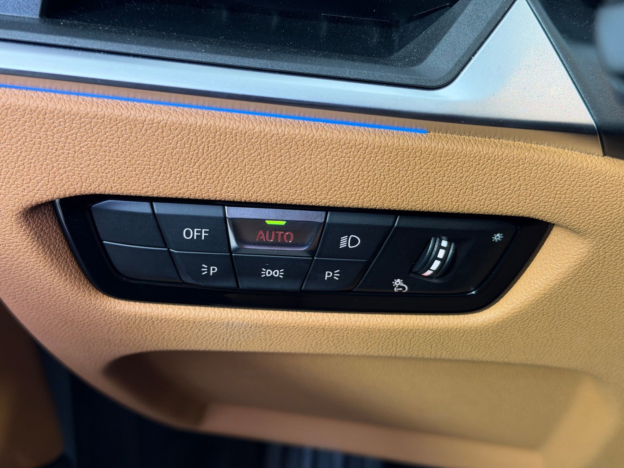 Certified 2023 BMW i4 eDrive35 image 28