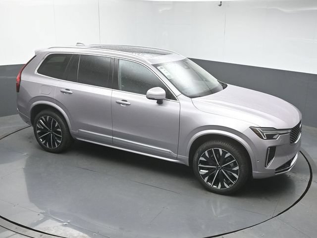 Used 2026 Volvo XC90 B6 Plus w/ Protection Package AWD/4WD image 45
