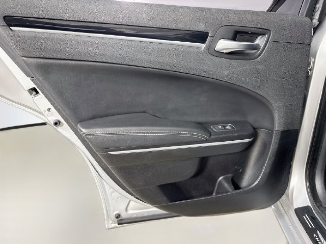Used 2020 Chrysler 300 S RWD image 25