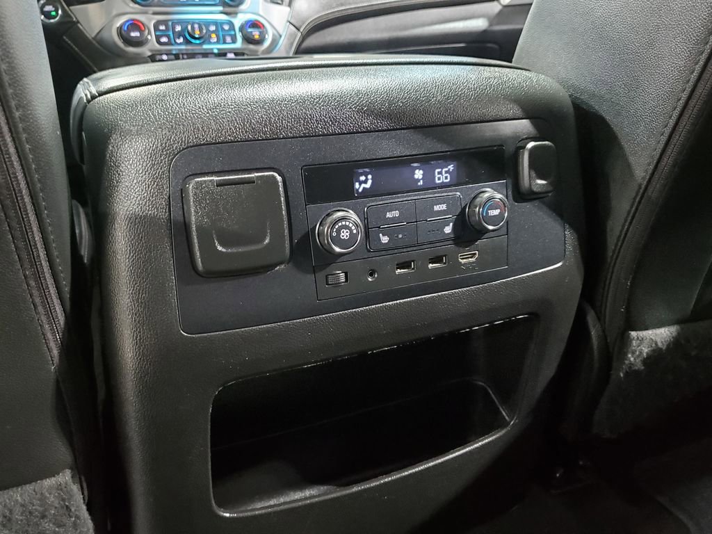Used 2018 GMC Yukon SLT w/ Open Road Package image 32