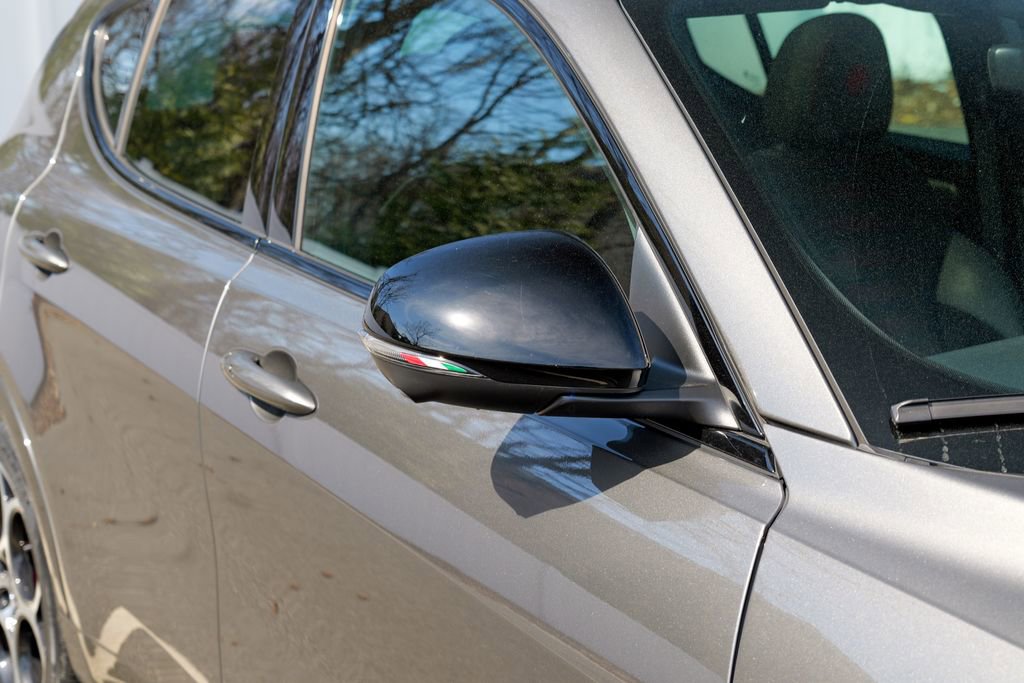 Used 2024 Alfa Romeo Tonale Veloce w/ Active Assist Package image 10