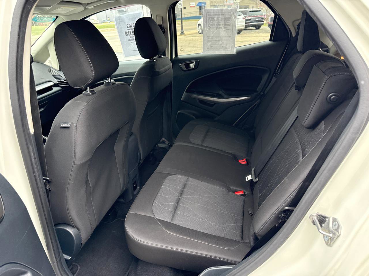 Used 2020 Ford EcoSport SE w/ SE Convenience Package image 12