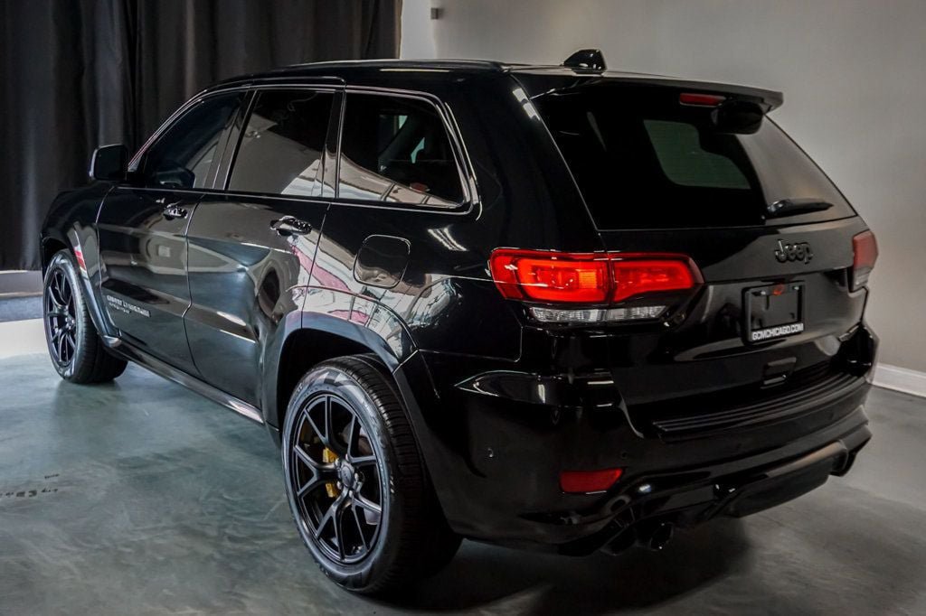 Used 2021 Jeep Grand Cherokee Trackhawk AWD/4WD image 37