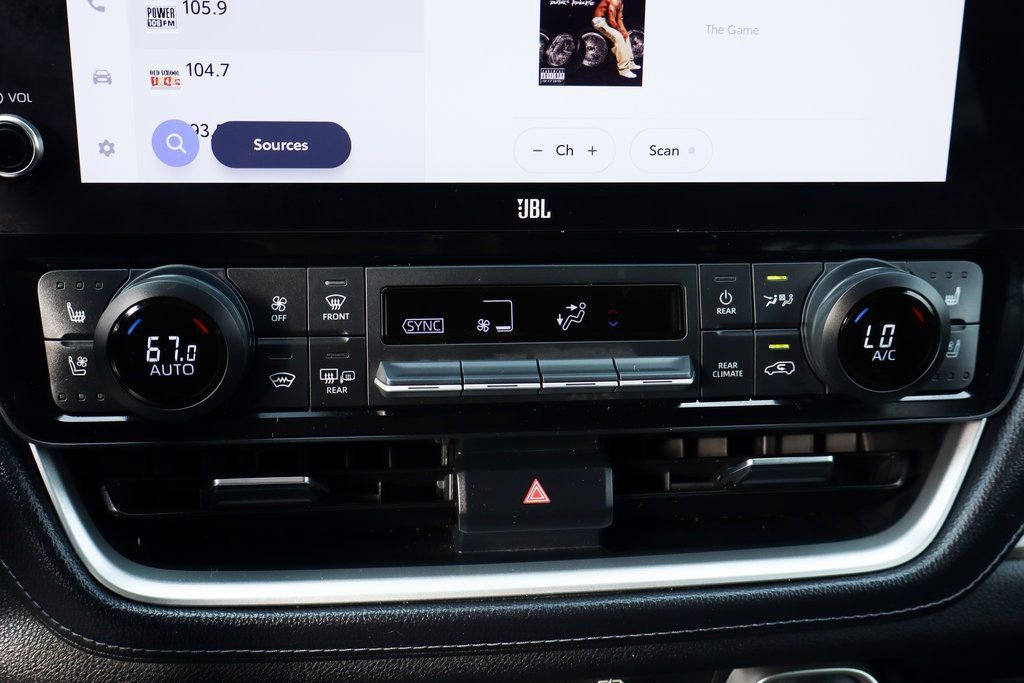 Used 2024 Toyota Grand Highlander Limited image 34