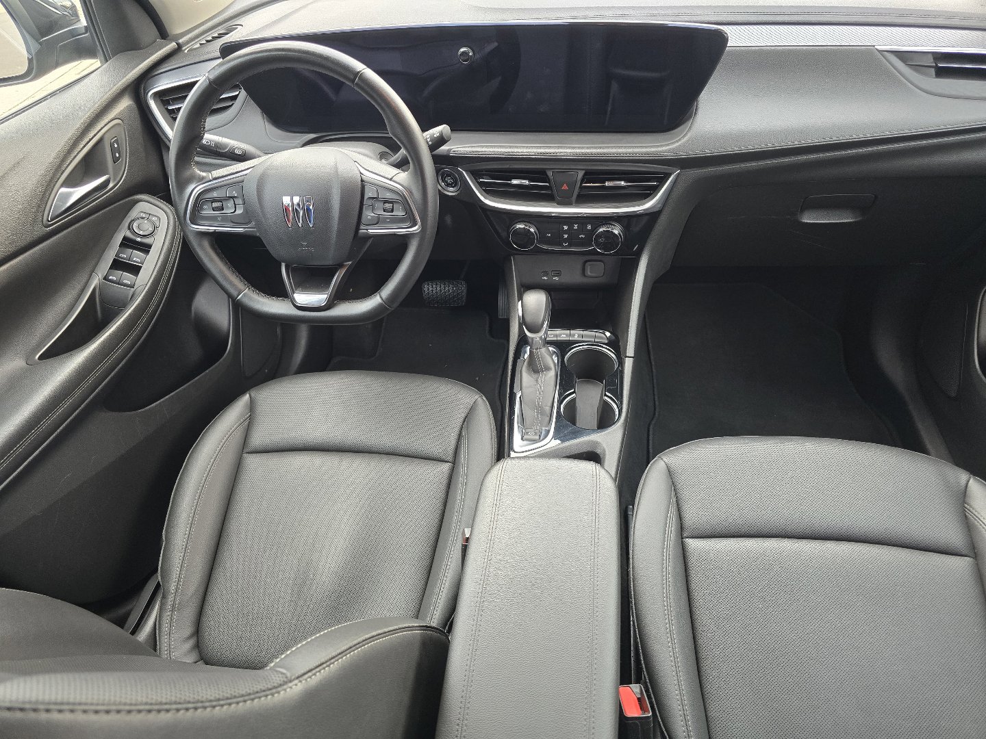 Used 2024 Buick Encore GX Sport Touring image 29
