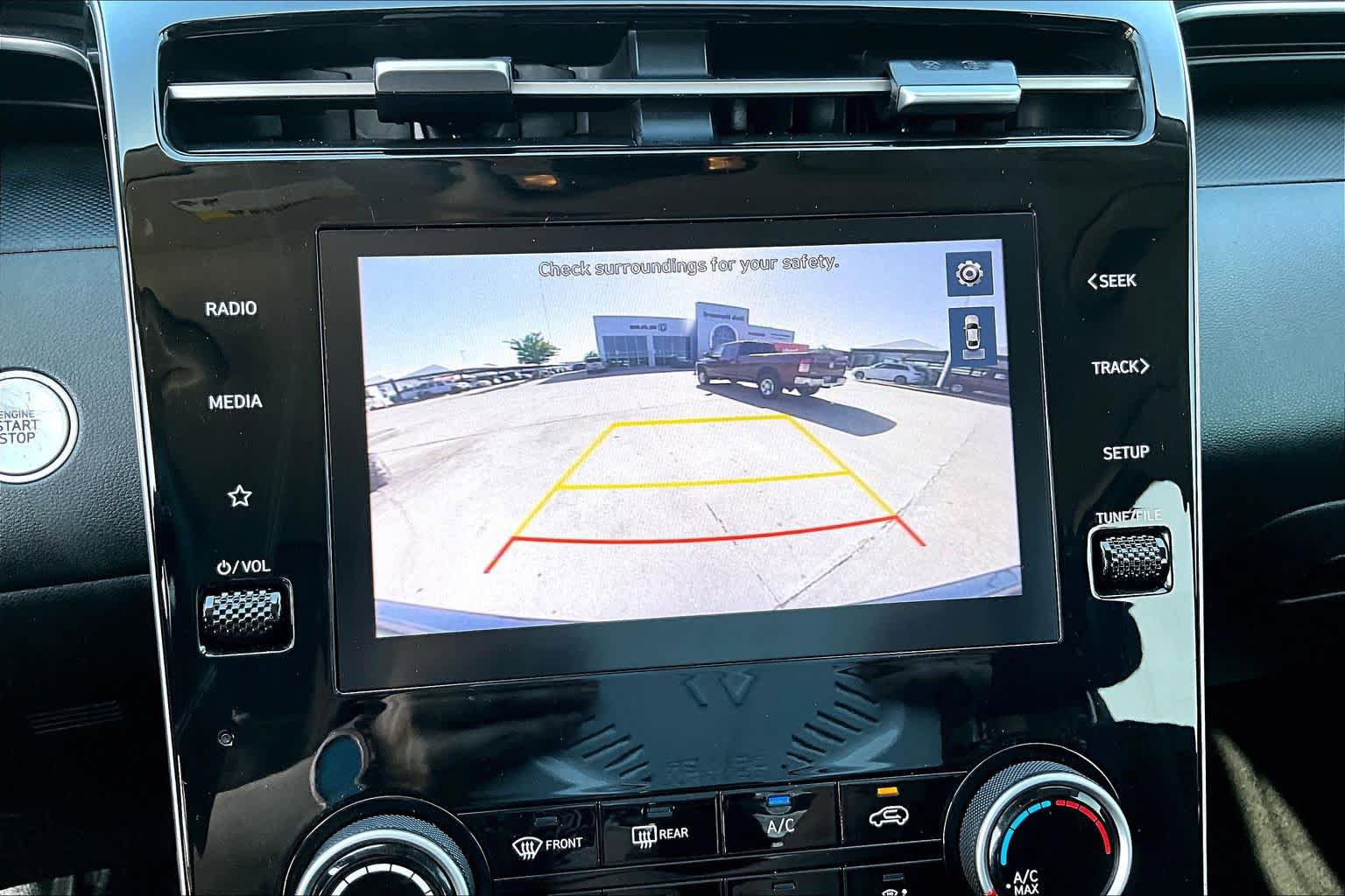 Used 2023 Hyundai Tucson SEL AWD/4WD image 25