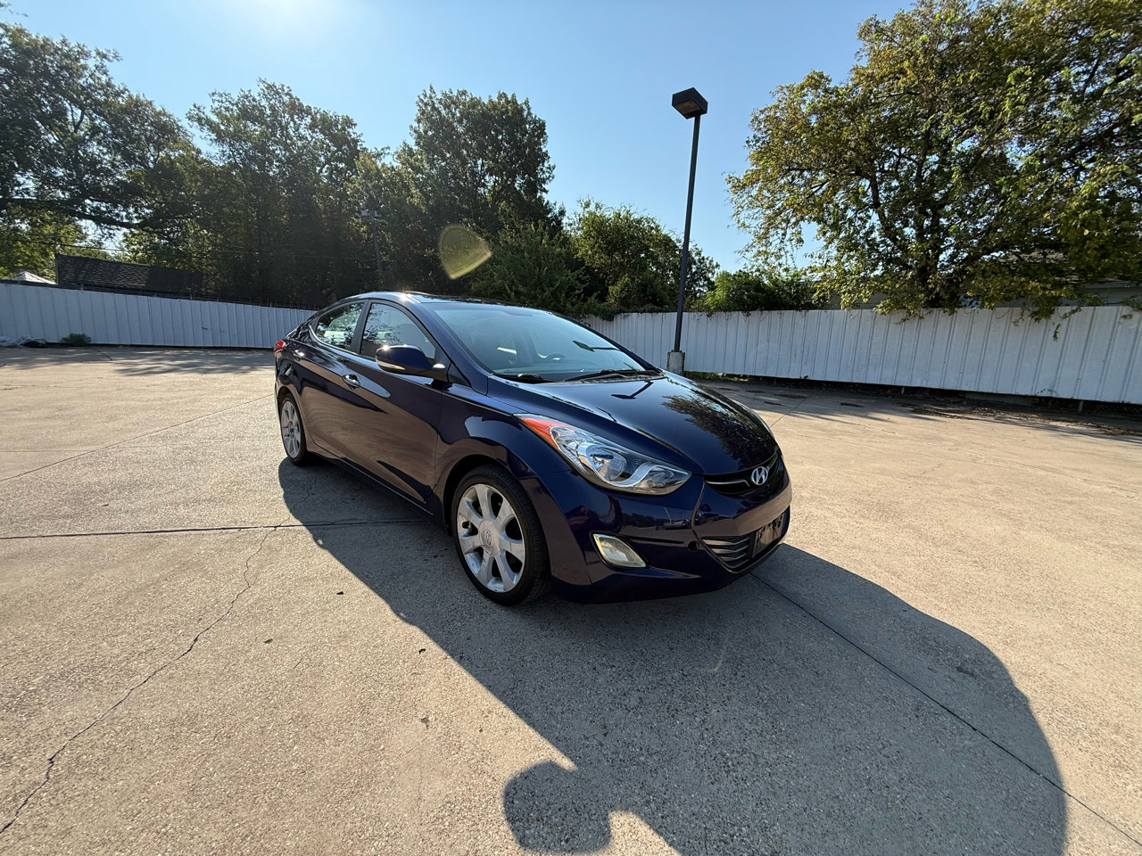 Used 2012 Hyundai Elantra Limited image 3