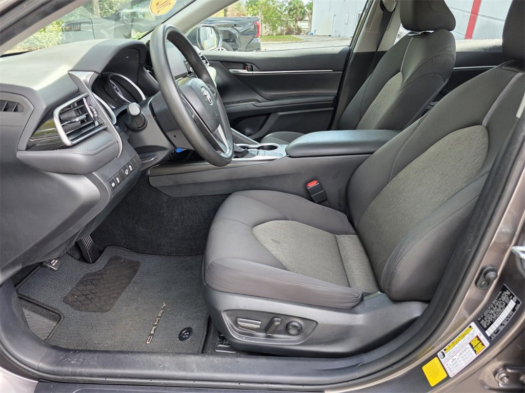 Used 2024 Toyota Camry LE image 24
