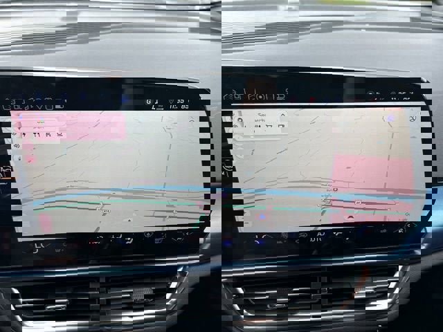 New 2025 Chevrolet Equinox EV LT image 11