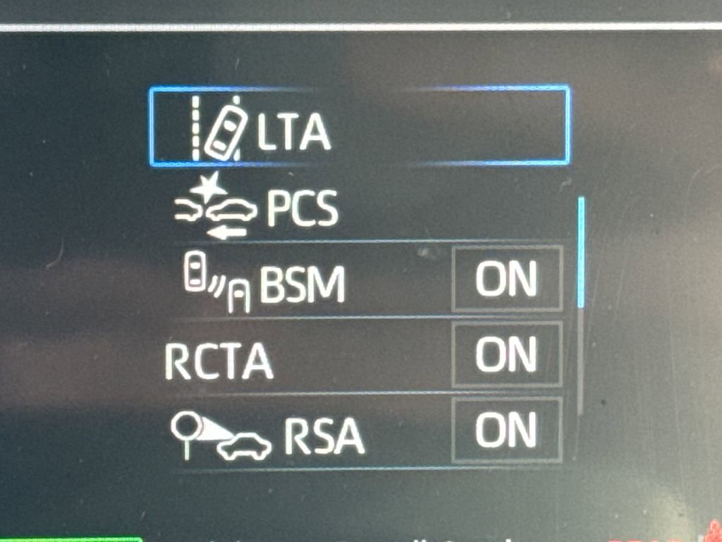 Used 2023 Toyota RAV4 AWD Hybrid image 17