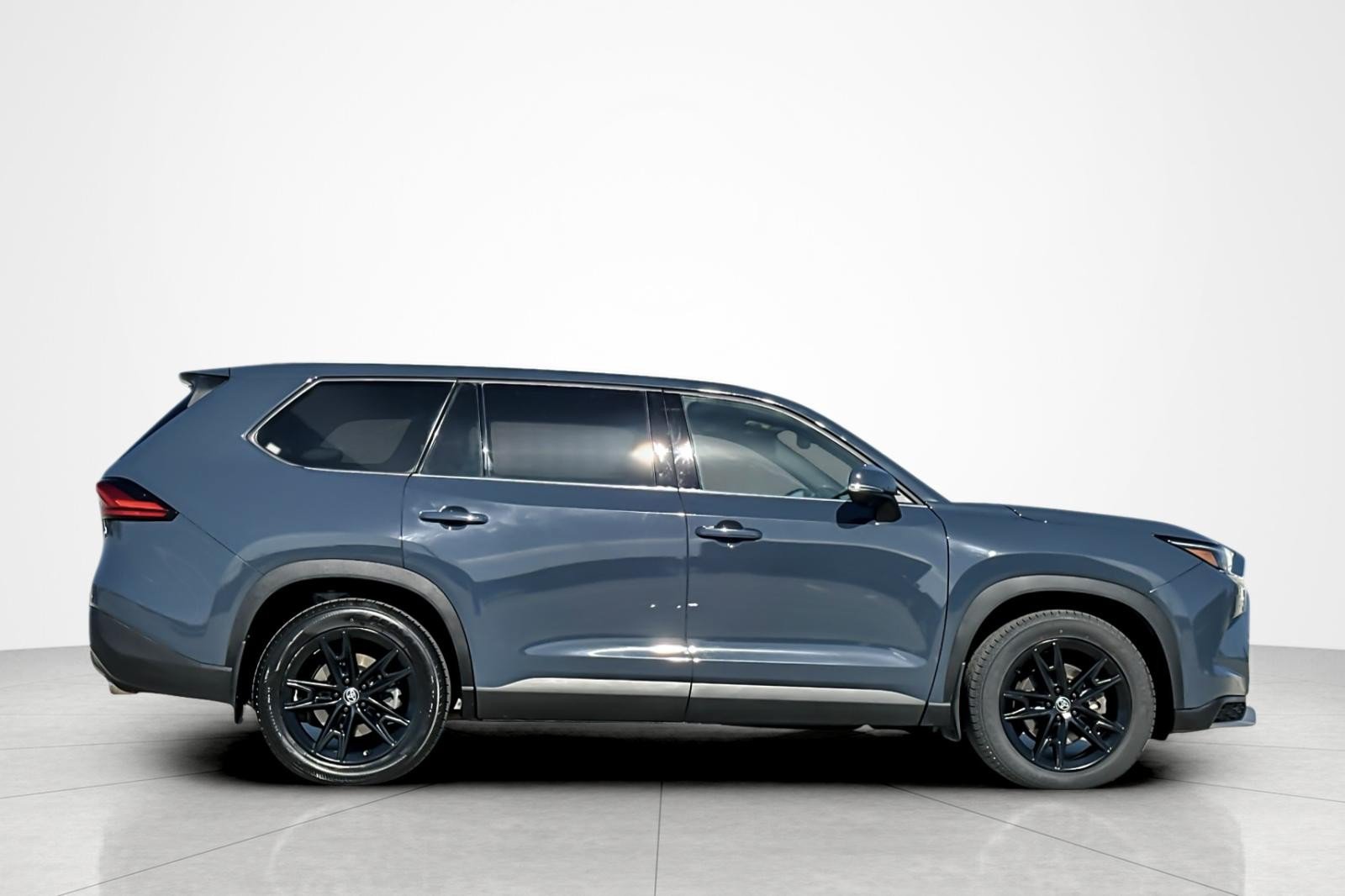 Certified 2024 Toyota Grand Highlander AWD Hybrid image 6