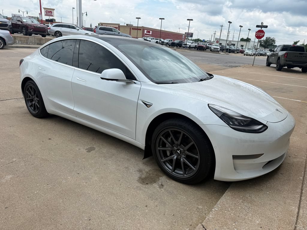 Used 2020 Tesla Model 3 Standard Range Plus RWD image 12