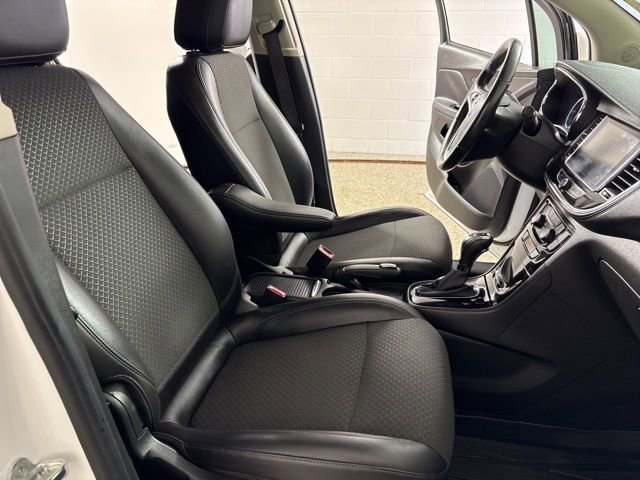 Used 2020 Buick Encore Preferred w/ Safety Package AWD/4WD image 14