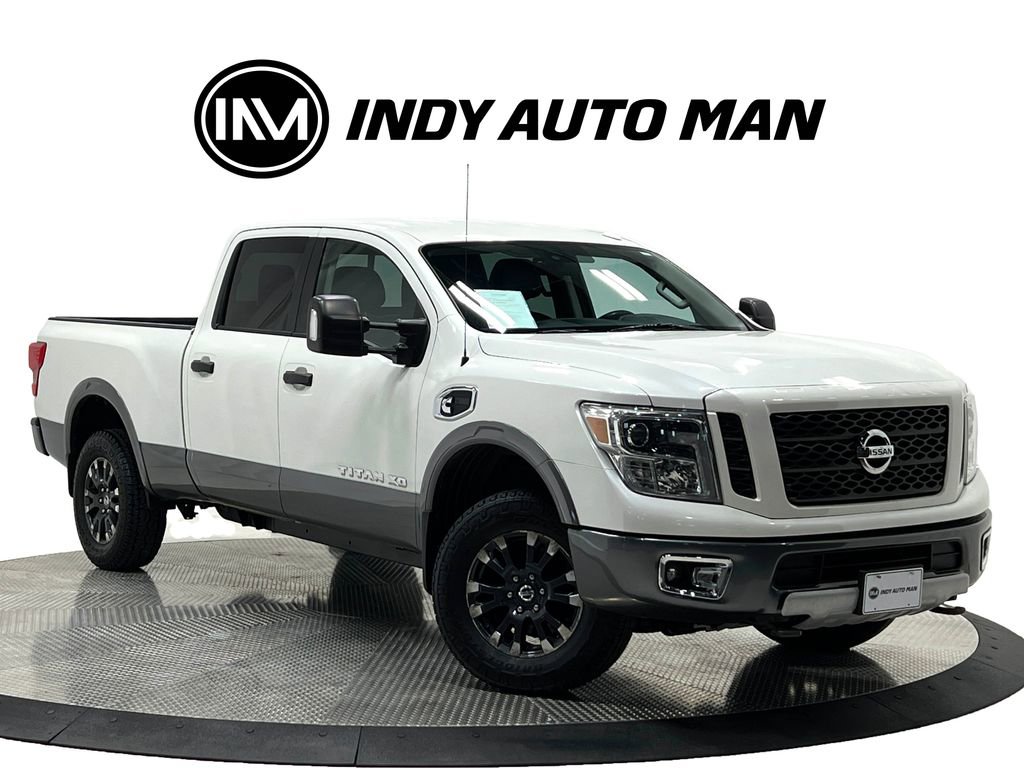 Used 2017 Nissan Titan PRO-4X AWD/4WD image 2