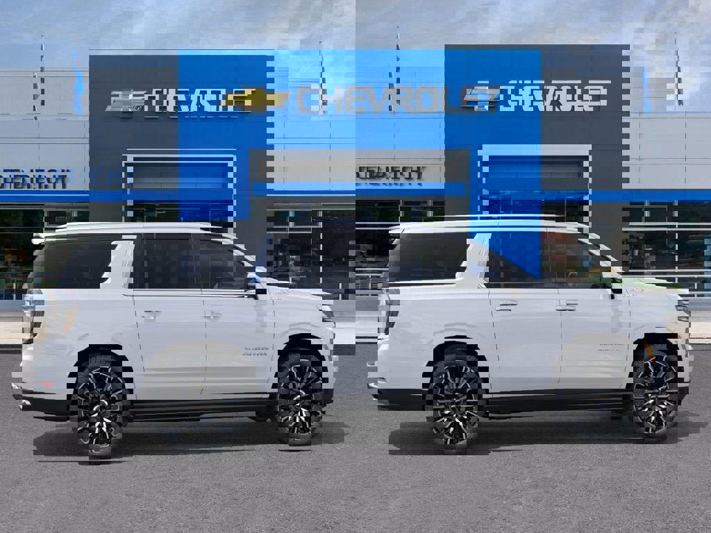 New 2026 Chevrolet Suburban High Country image 5