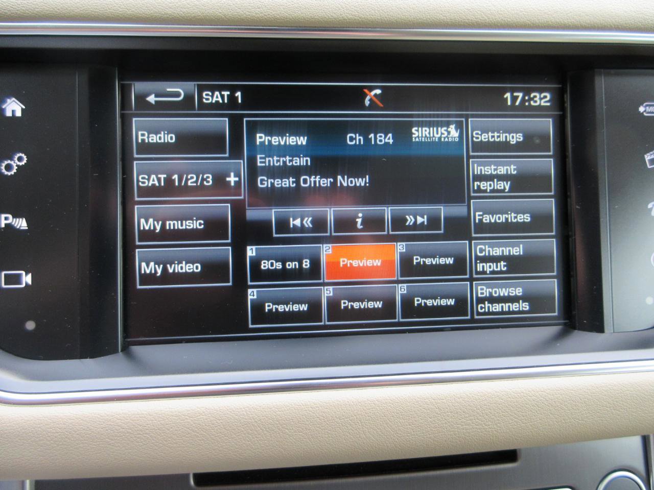 Used 2016 Land Rover Range Rover Sport SE AWD/4WD image 52