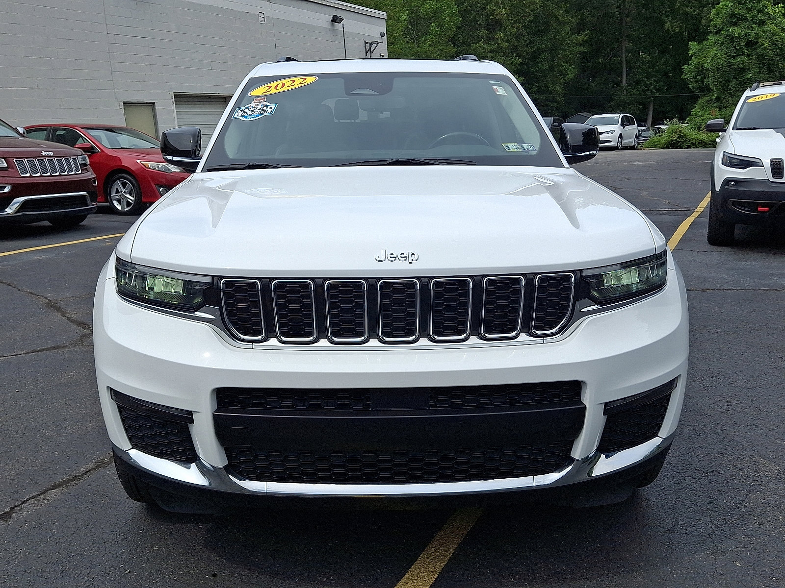 Certified 2022 Jeep Grand Cherokee L Limited image 2