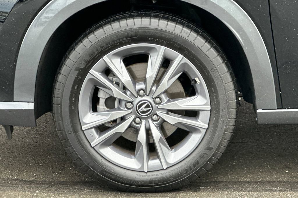 Certified 2025 Acura ADX AWD image 26