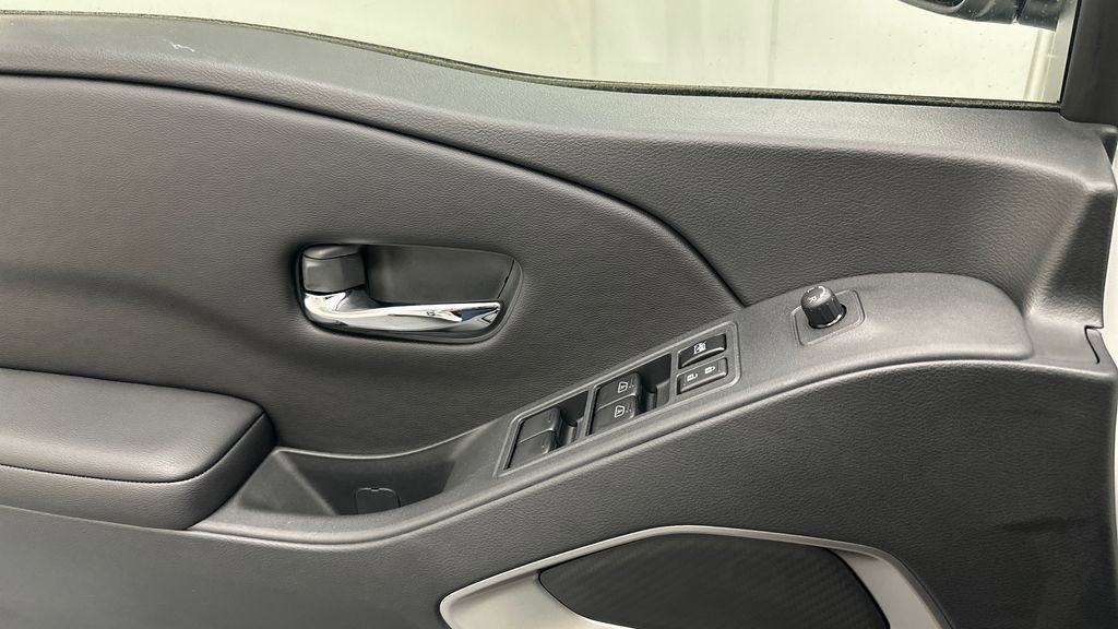 New 2026 Nissan Frontier SV w/ Tow Package image 15