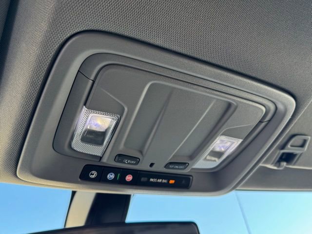 Used 2021 Chevrolet Silverado 1500 Custom image 28