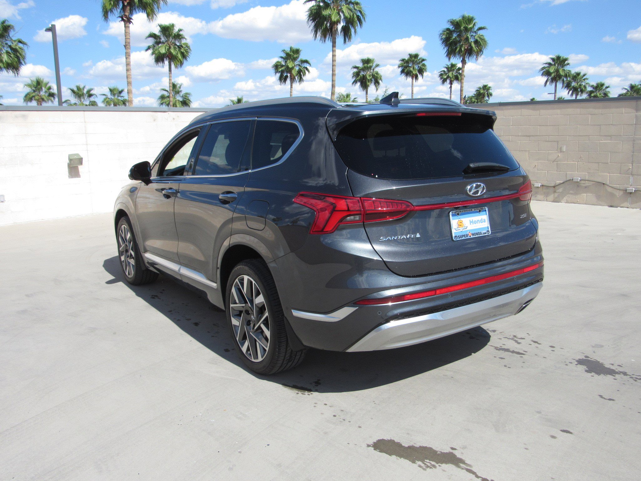 Used 2022 Hyundai Santa Fe Calligraphy image 6