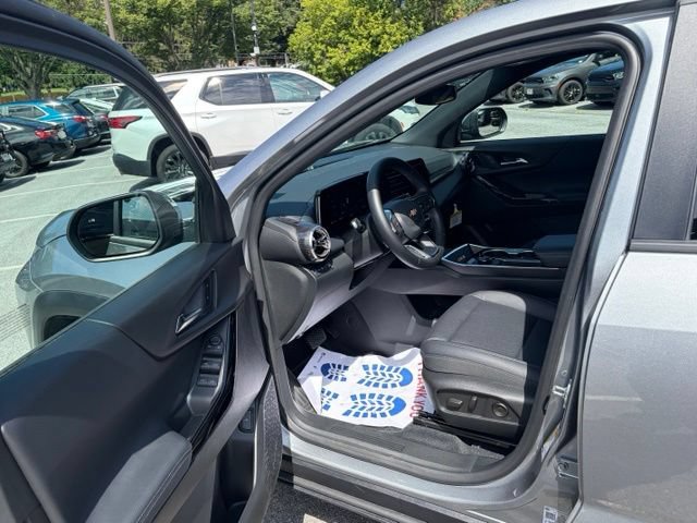 Used 2026 Chevrolet Equinox LT w/ Convenience Package II AWD/4WD image 13