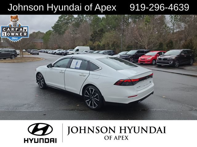 Used 2023 Honda Accord Touring image 17