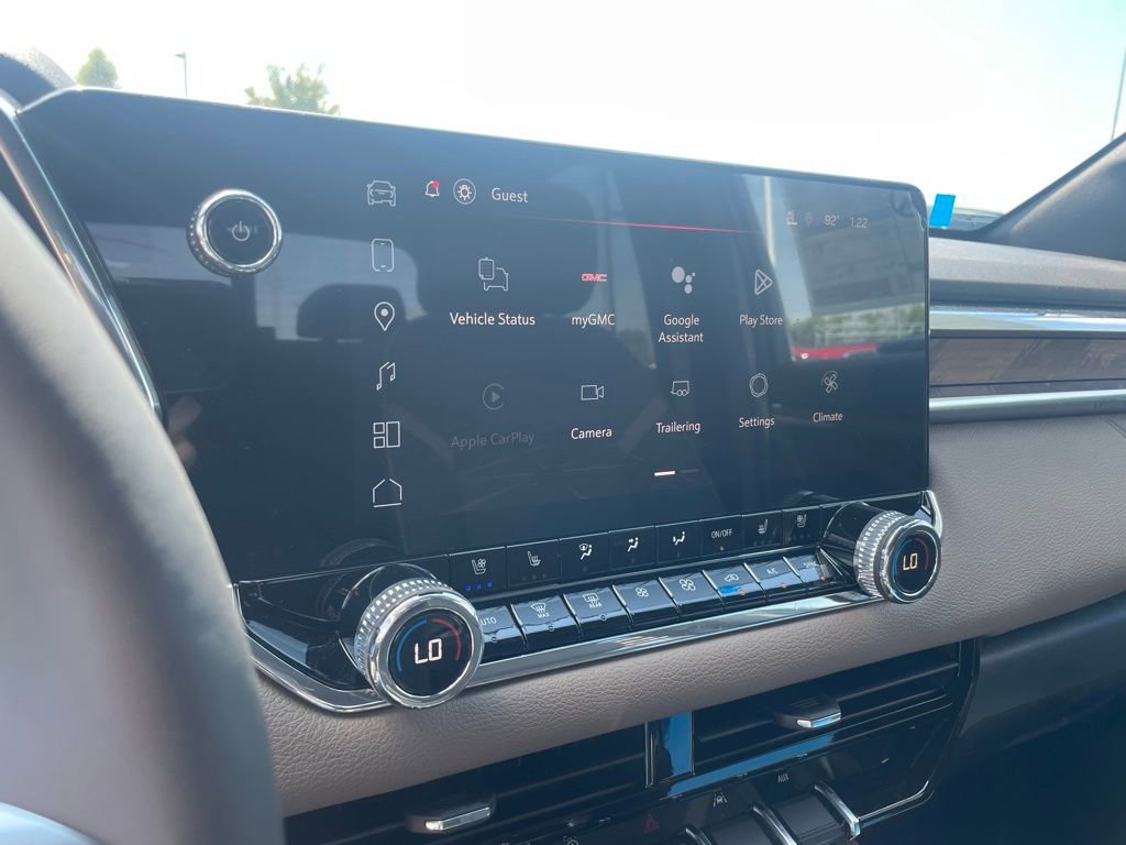 New 2026 GMC Canyon Denali image 14