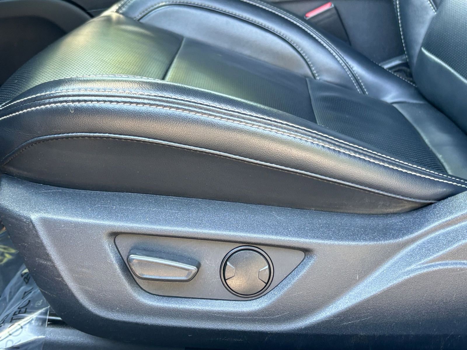 Used 2024 Ford Mustang Premium image 28