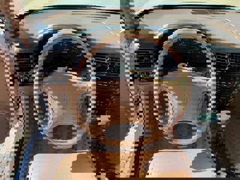 Used 1995 Oldsmobile Cutlass Supreme Convertible image 22