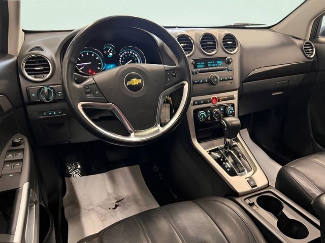Used 2013 Chevrolet Captiva Sport LTZ FWD image 19