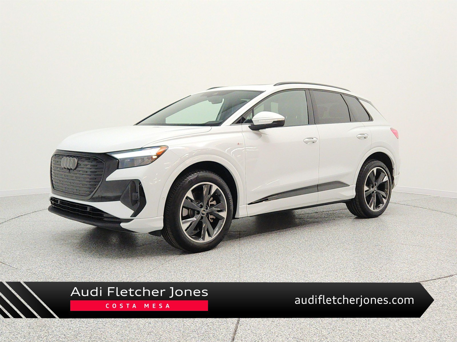 Used 2024 Audi Q4 e-tron Premium Plus w/ Premium Plus