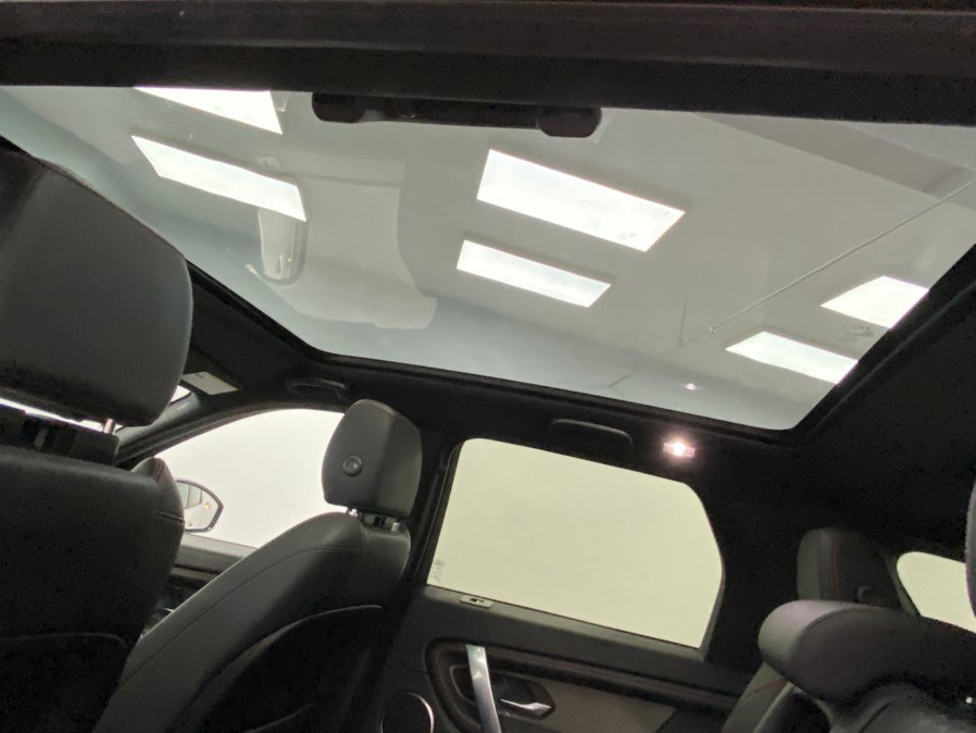 Used 2020 Land Rover Discovery Sport S R-Dynamic AWD/4WD image 36