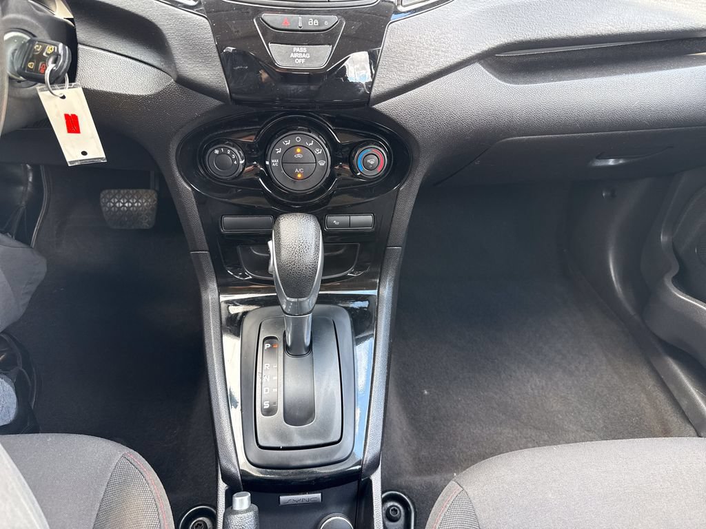 Used 2017 Ford Fiesta SE w/ Equipment Group 201A FWD image 24