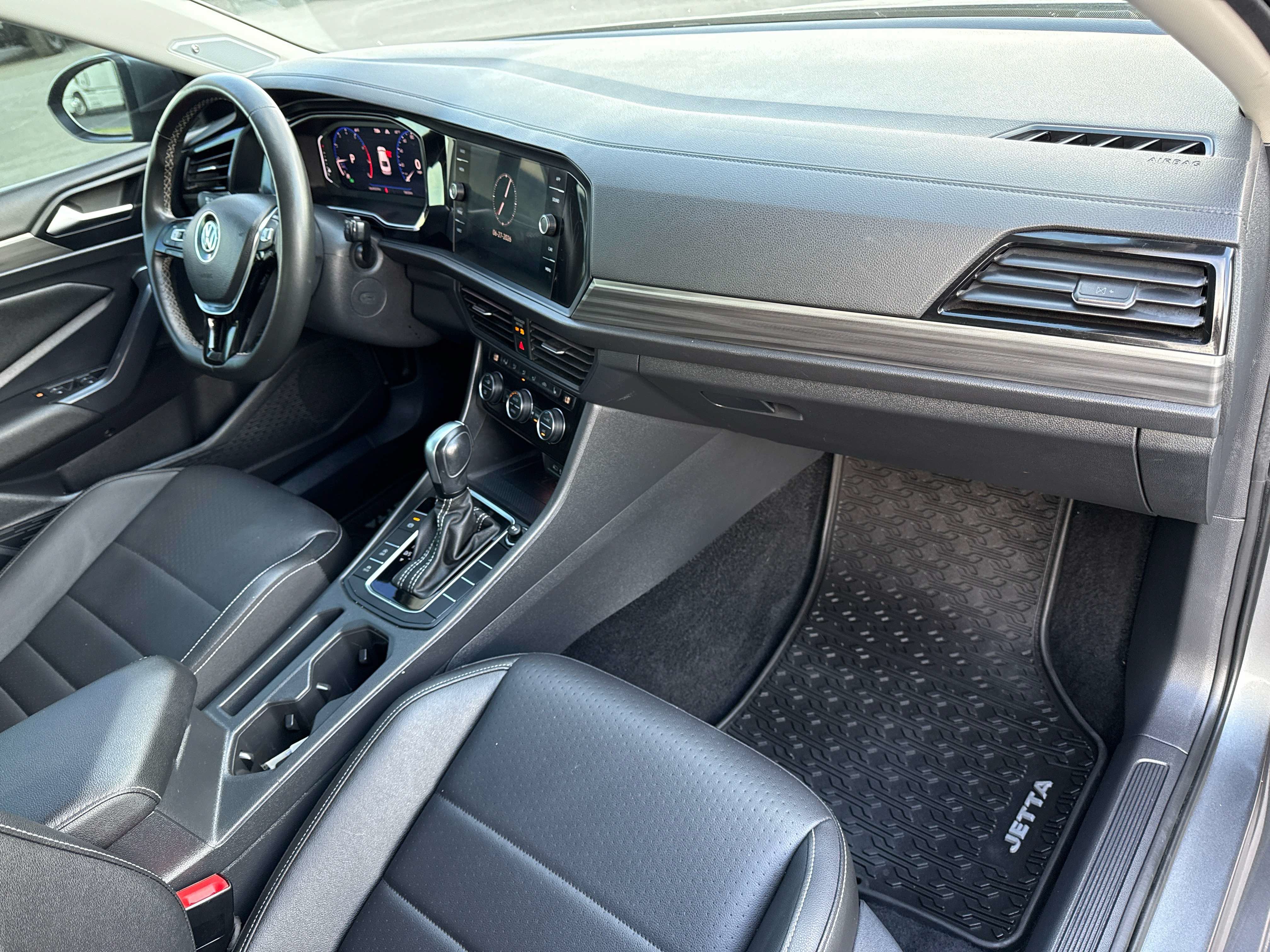 Used 2021 Volkswagen Jetta SEL FWD image 23